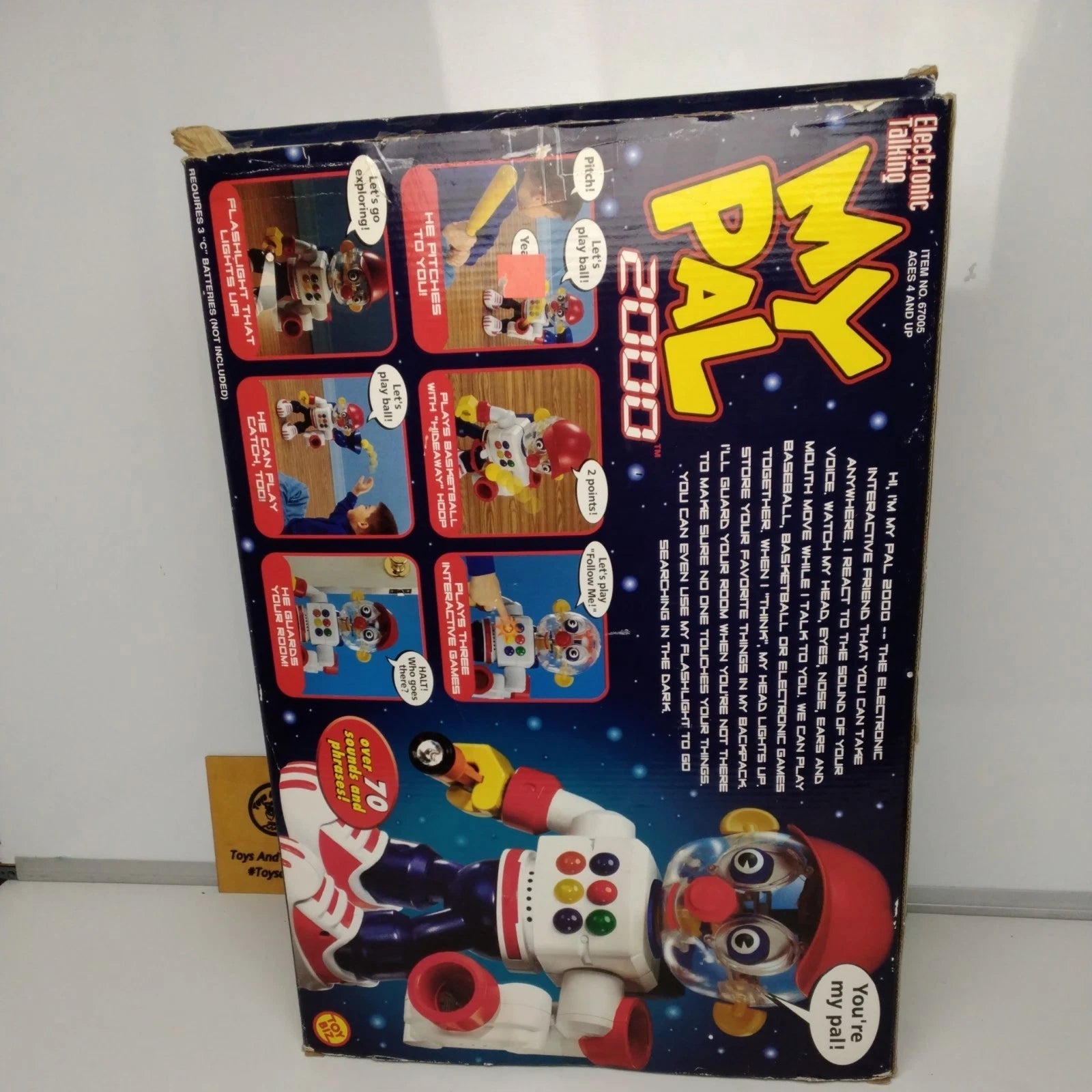 Working -Vintages My Pal Talking Toy Robot Marvel Entertainment 1999-