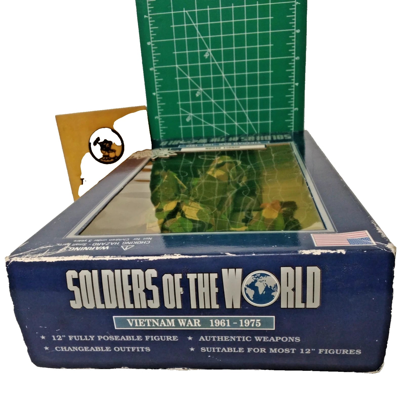 NEW Soldiers of the World Jungle Recon Vietnam War 1961-1975 with stand!
