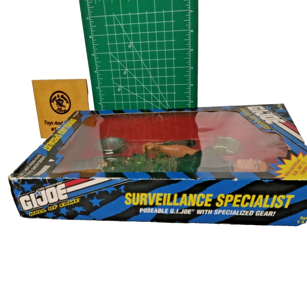 GI JOE 1995  12 INCH HALL OF FAME SURVEILLANhCE SPECIALIST FIGURE