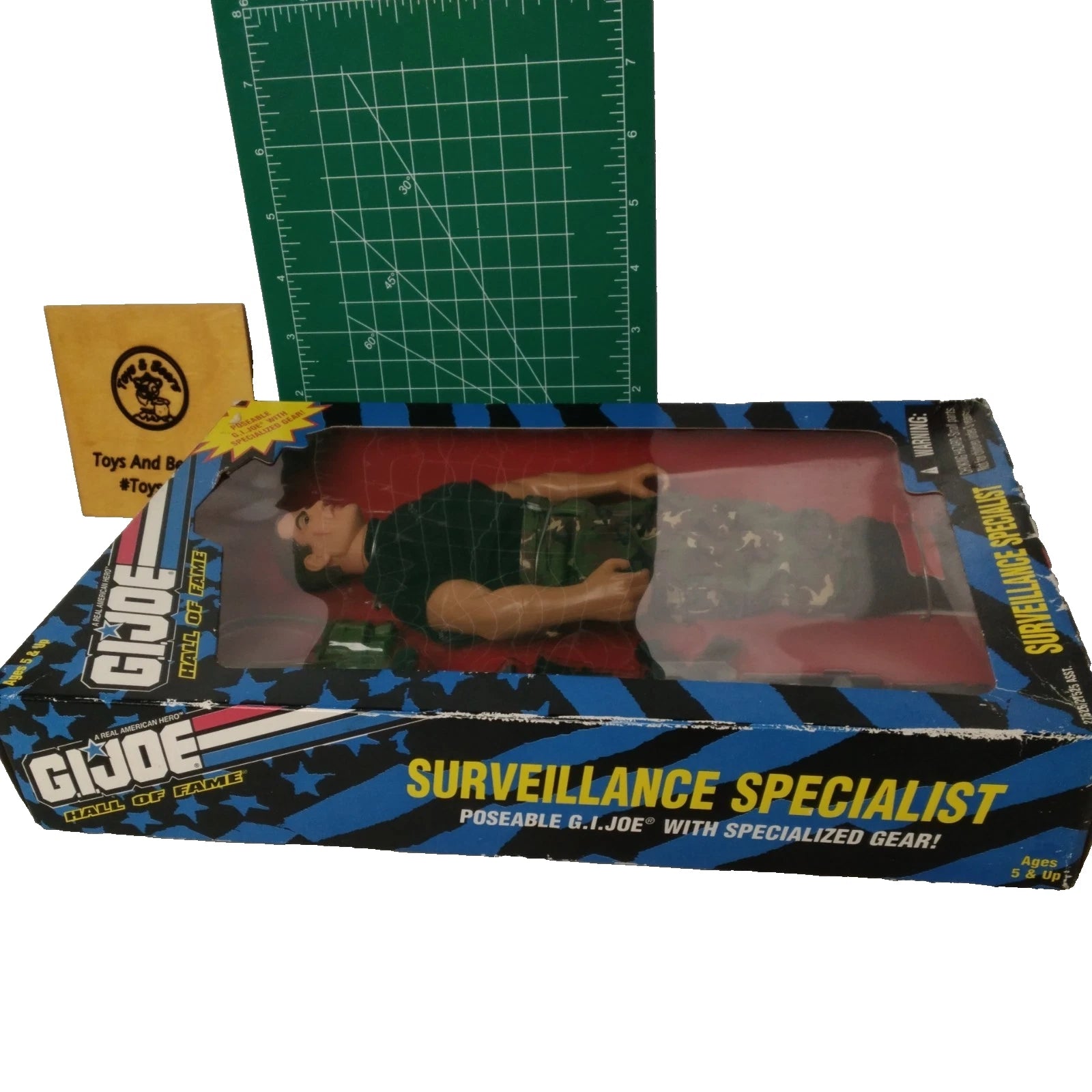 GI JOE 1995  12 INCH HALL OF FAME SURVEILLANhCE SPECIALIST FIGURE